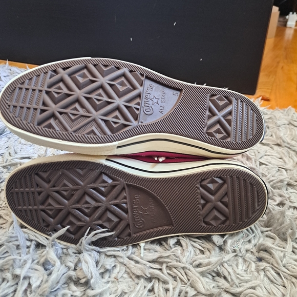 Converse Fuchsia High-Tops with White Accents NWOT - Picture 5 of 5